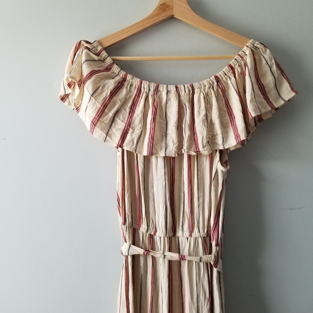 NEW  Nostalgia Striped Ruffle Off The Shoulders Dress Large - Picture 11 of 11